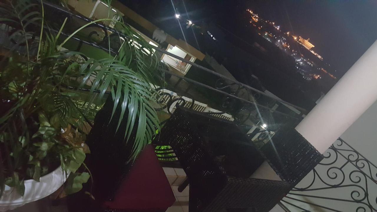 Yaoundé Residences Hotelieres Micheline Et Emile Bastos מראה חיצוני תמונה