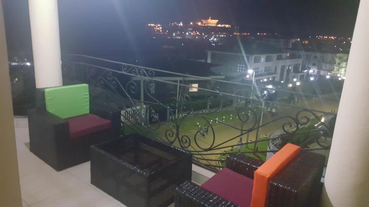 Yaoundé Residences Hotelieres Micheline Et Emile Bastos מראה חיצוני תמונה